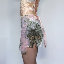 Load image into Gallery viewer, Organza Flowers & Leaves Skirt