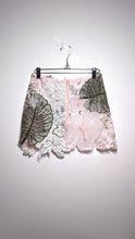 Load image into Gallery viewer, Organza Flowers & Leaves Skirt