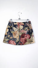 Load image into Gallery viewer, Flower Bouquet Needlepoint Skirt - Size 2-4
