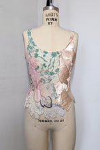 Load image into Gallery viewer, Lace Flowers Bodice
